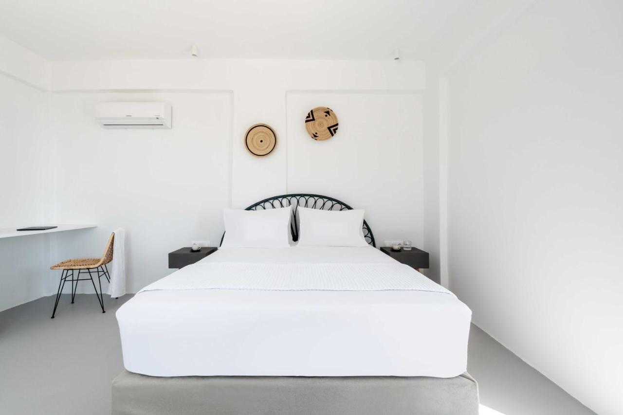 Aura Tinos Aparthotel