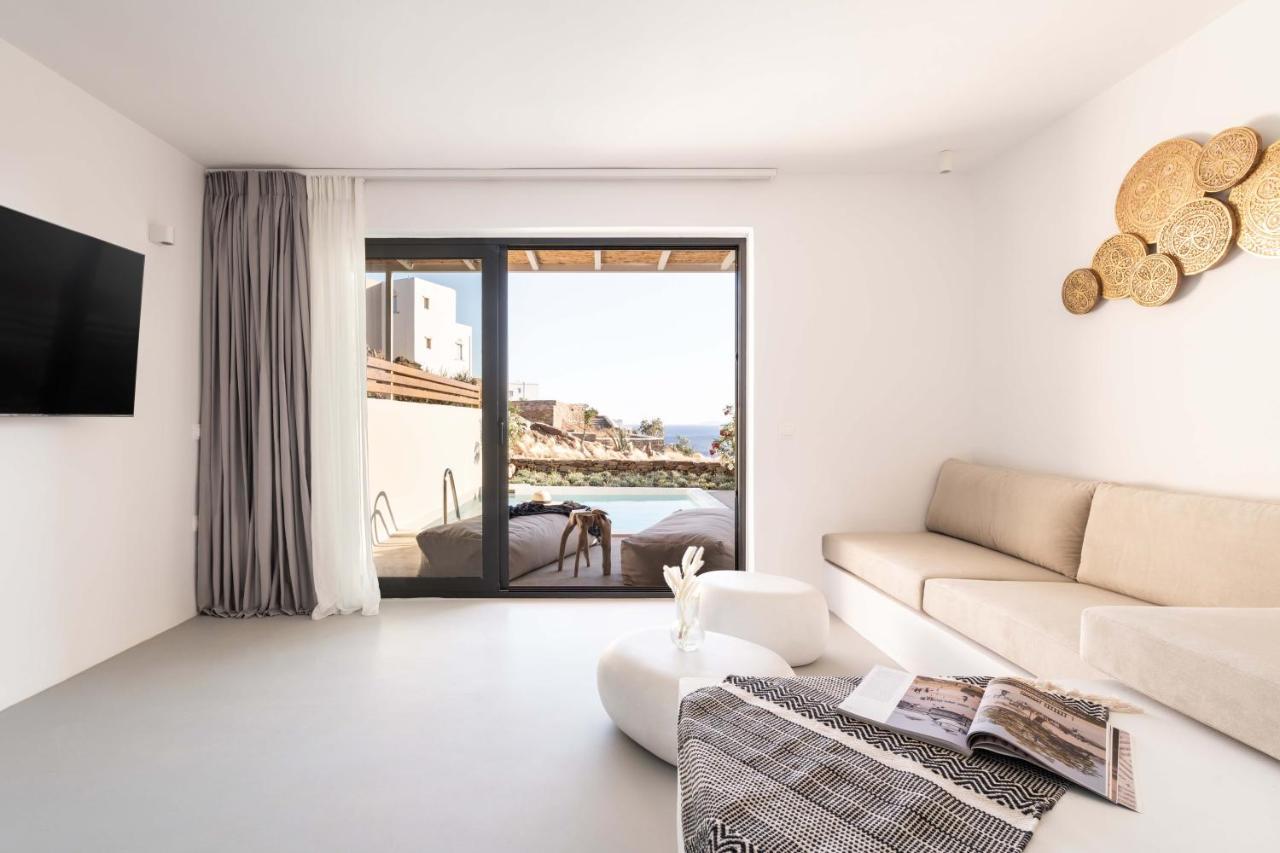 Aura Tinos Aparthotel Agios Romanos