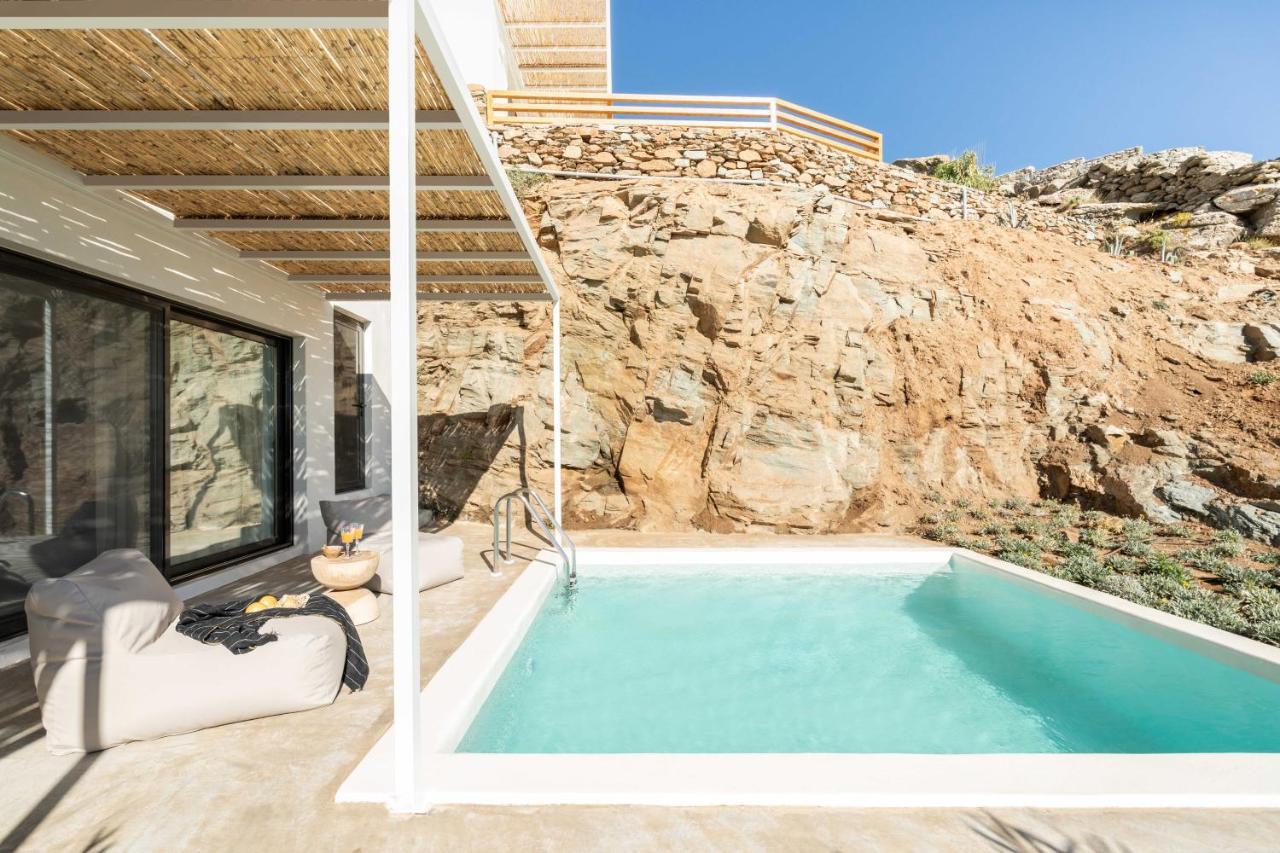 Aura Tinos * Agios Romanos